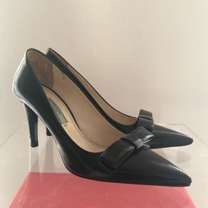 Prada point toe bow pumps black leather